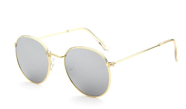 Classic Round Sunglasses - Gold / Silver
