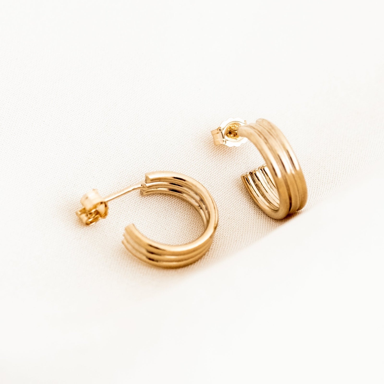 14k Gold Filled Small Chunky Triple Hoop Earrings
