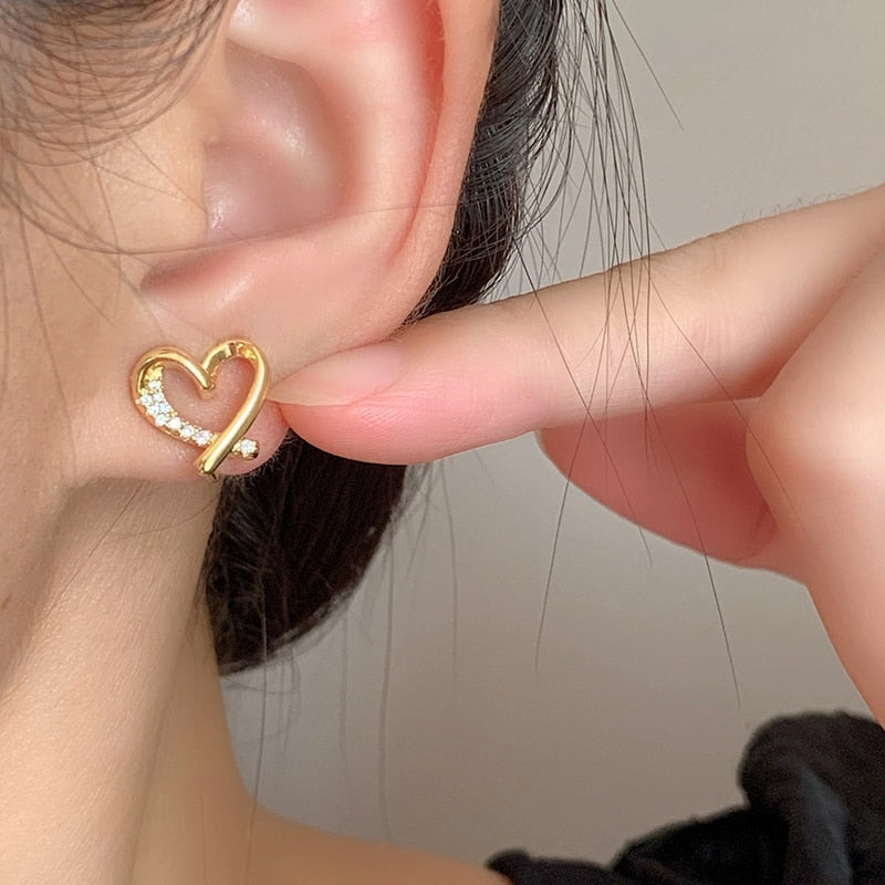 Zirconia Heart Brass Coil Earrings