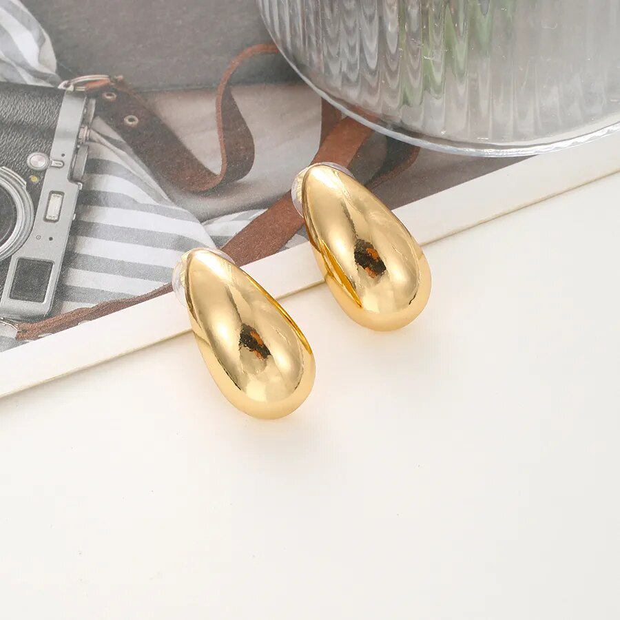 Vintage Teardrop Clip on Earrings
