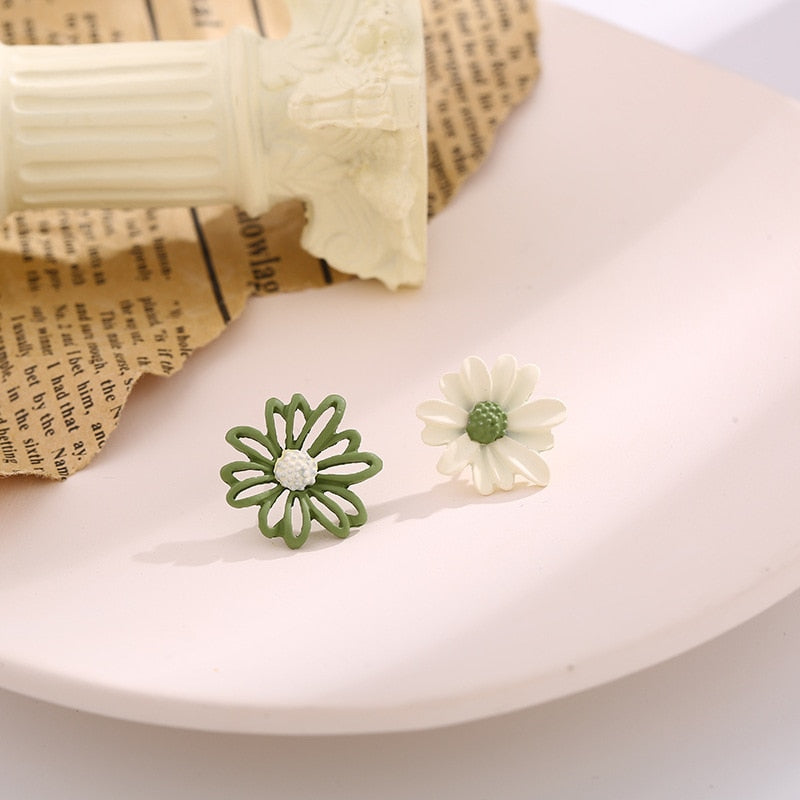 3256803334779432-clip on earrings|3256803334779432-pierced ears