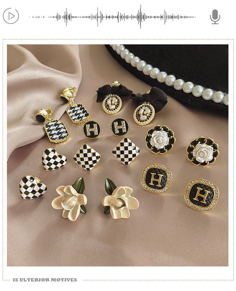 Black Bowknot Clip on Earring