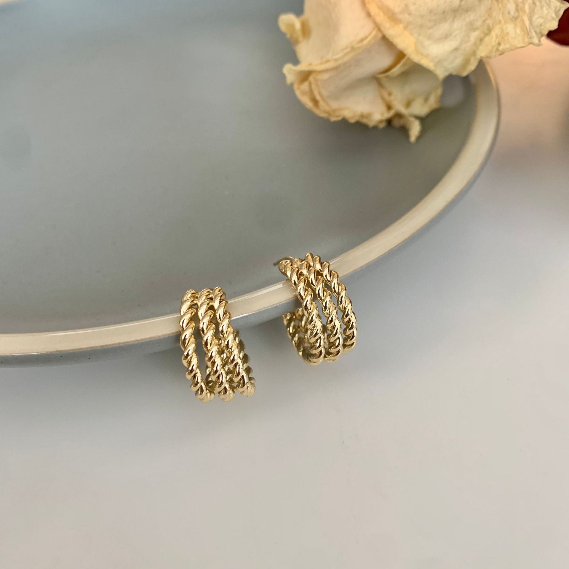 Golden Twisted  Hoop Clip on Earrings
