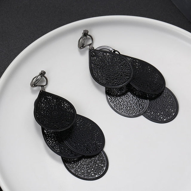 Multilayered Leaves Clip On Earrings