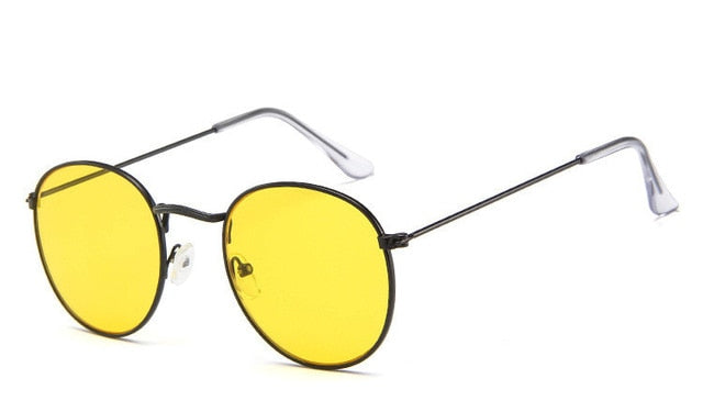 Classic Round Sunglasses - Black / Yellow