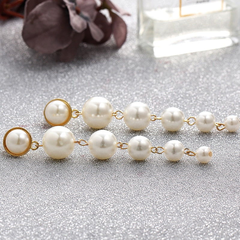 Vintage Long Simulated Pearl Dangle Clip On Earrings