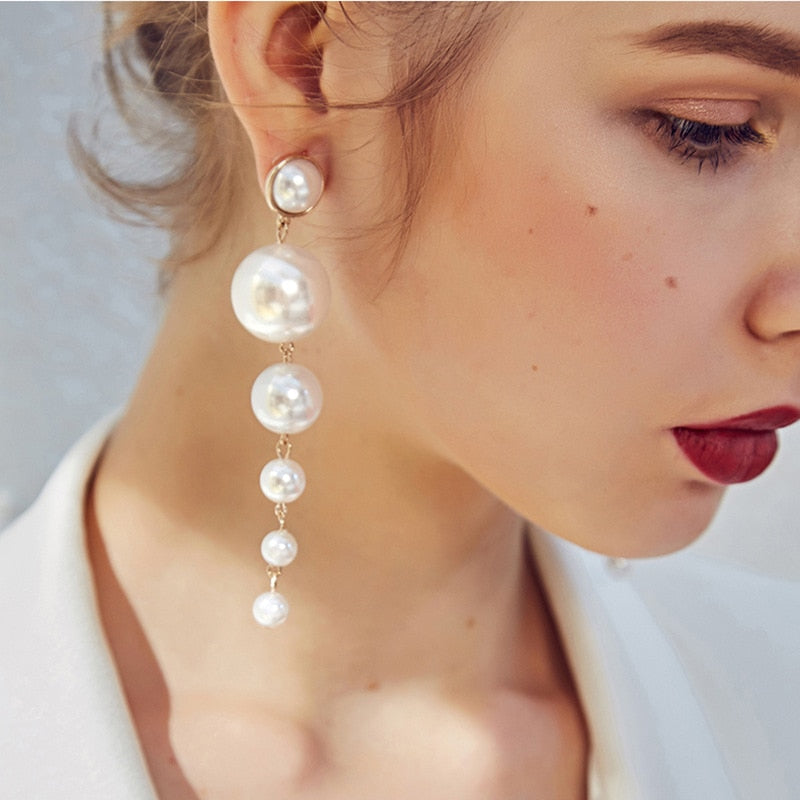 Vintage Long Simulated Pearl Dangle Clip On Earrings
