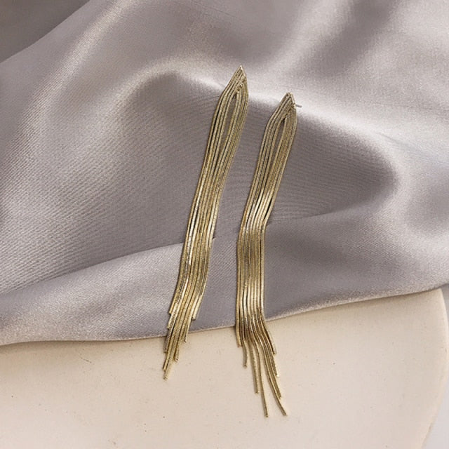 Vintage Long Chain Clip on Earrings
